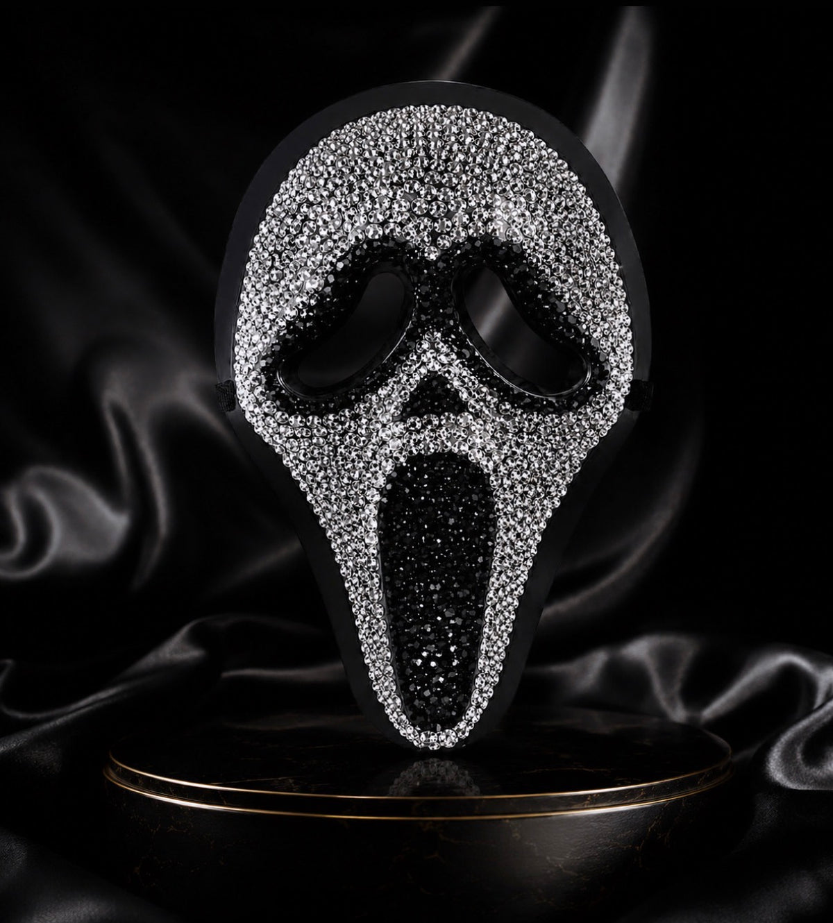 Haunted Elegance: Phantom Glamour Rhinestone Horror Mask⁠